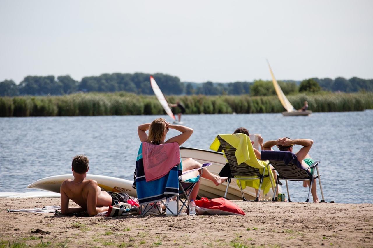 Vakantiepark De Kuilart Koudum Eksteriør billede